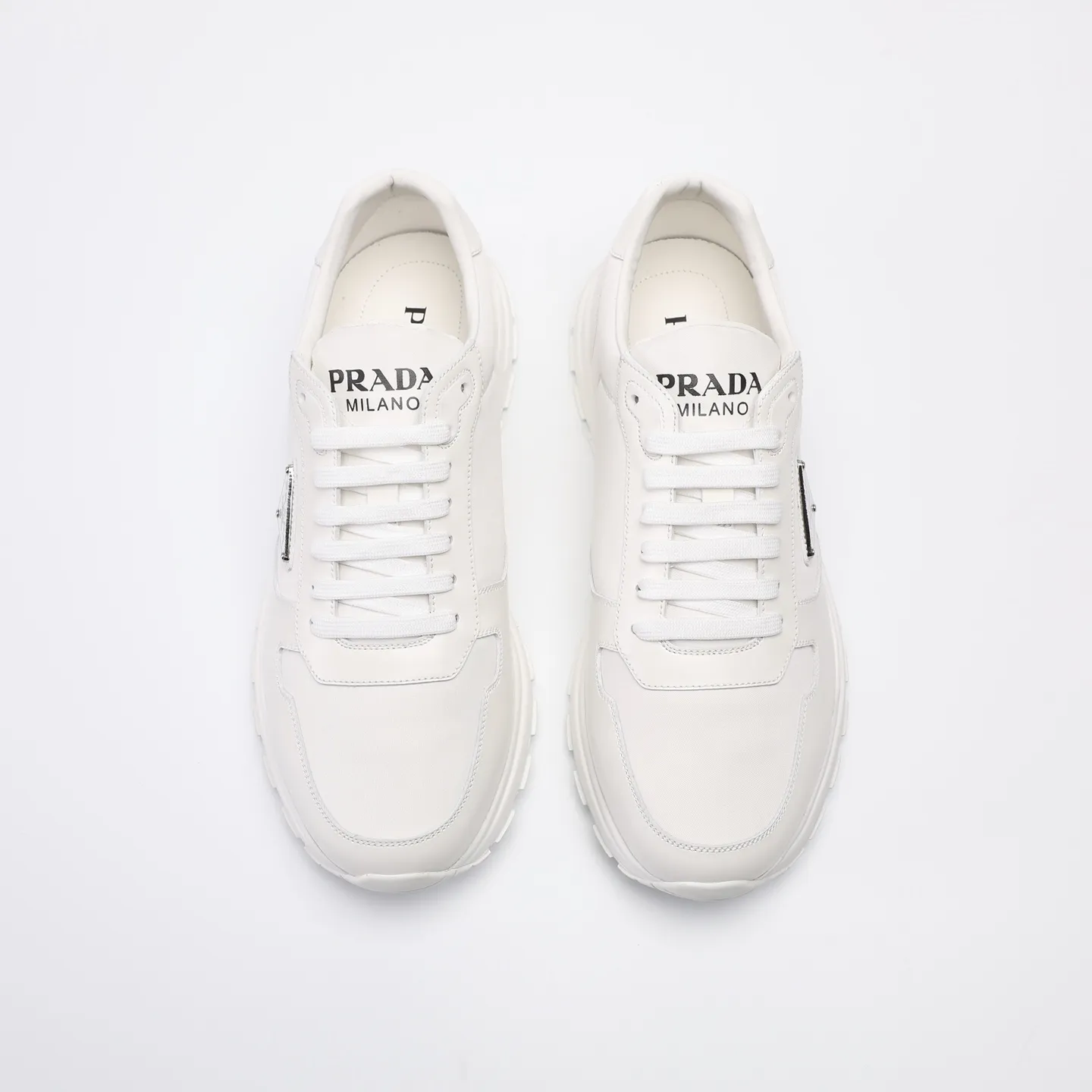 Batch 580 [PRADA] Men's shoes are popular in the counter, official website synchronization, high-quality shipments. Fabric: original cowhide with snakeskin. Lining: cowhide feet + cowhide lining. Outsole: original TPU + foam. Size: 38-46